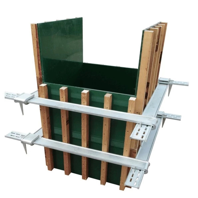 Construction Using Adjustable Column Formwork Clamp