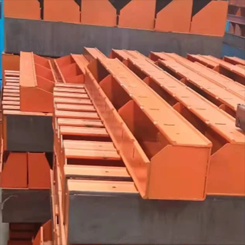 Hand-Set Scaffolding Bracket for Symons Style Concrete Form System